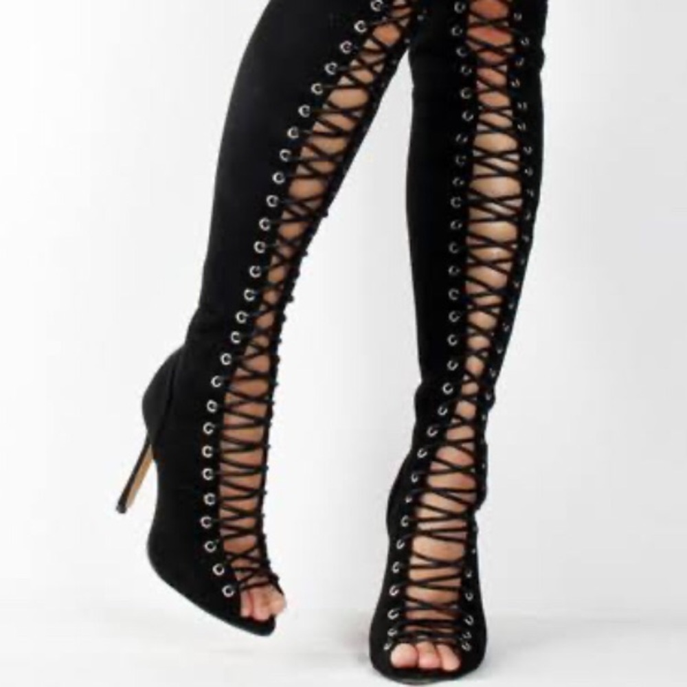 Over The Knee Heel Boots 🖤